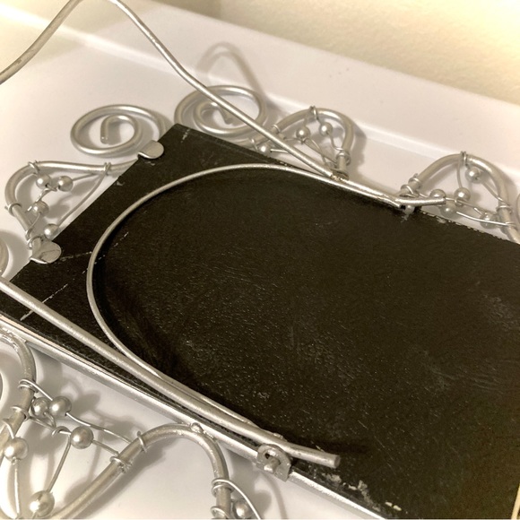 4" x 6" Silver Satin Matte Finish Metal Picture Frame Freestanding Table Top y2k - Picture 8 of 9